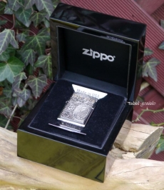 ZIPPO Commemorative 1932-2012 Limited Edition 1.000 Stck